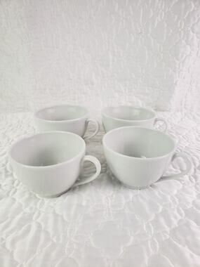 Yves Deshoulieres Apilco Porcelaine France Classic Traditional Four Coffee Cups